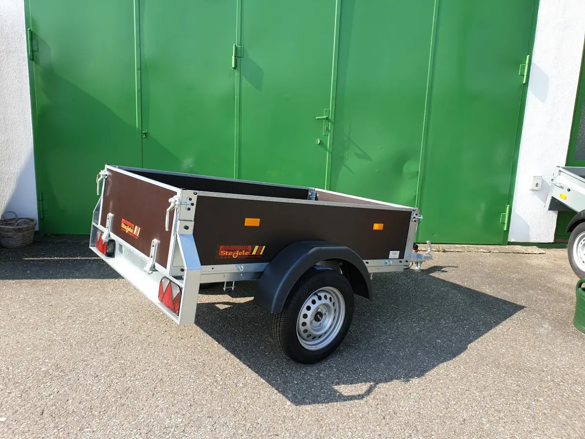 2. Stedele Einachstieflader 750kg
