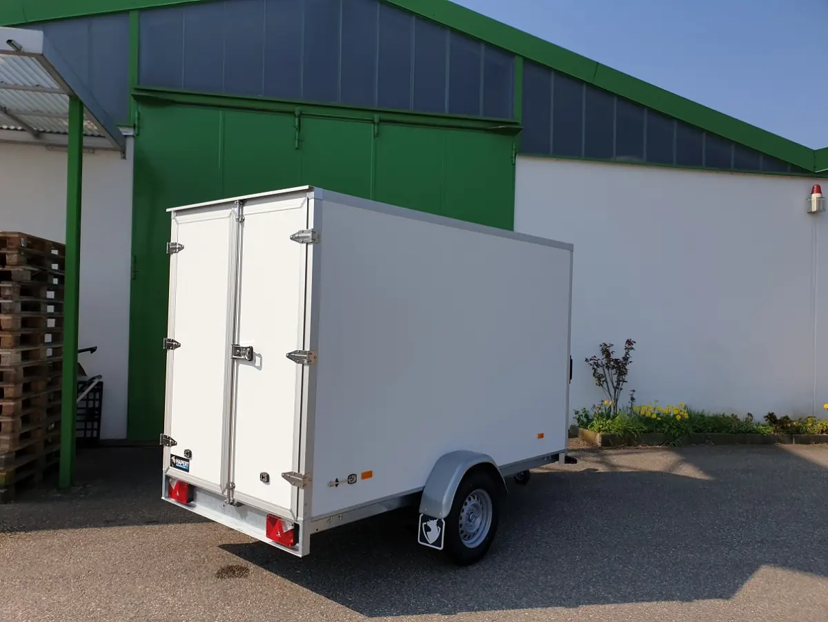 5. Hapert Einachsplywoodkoffer 1500kg